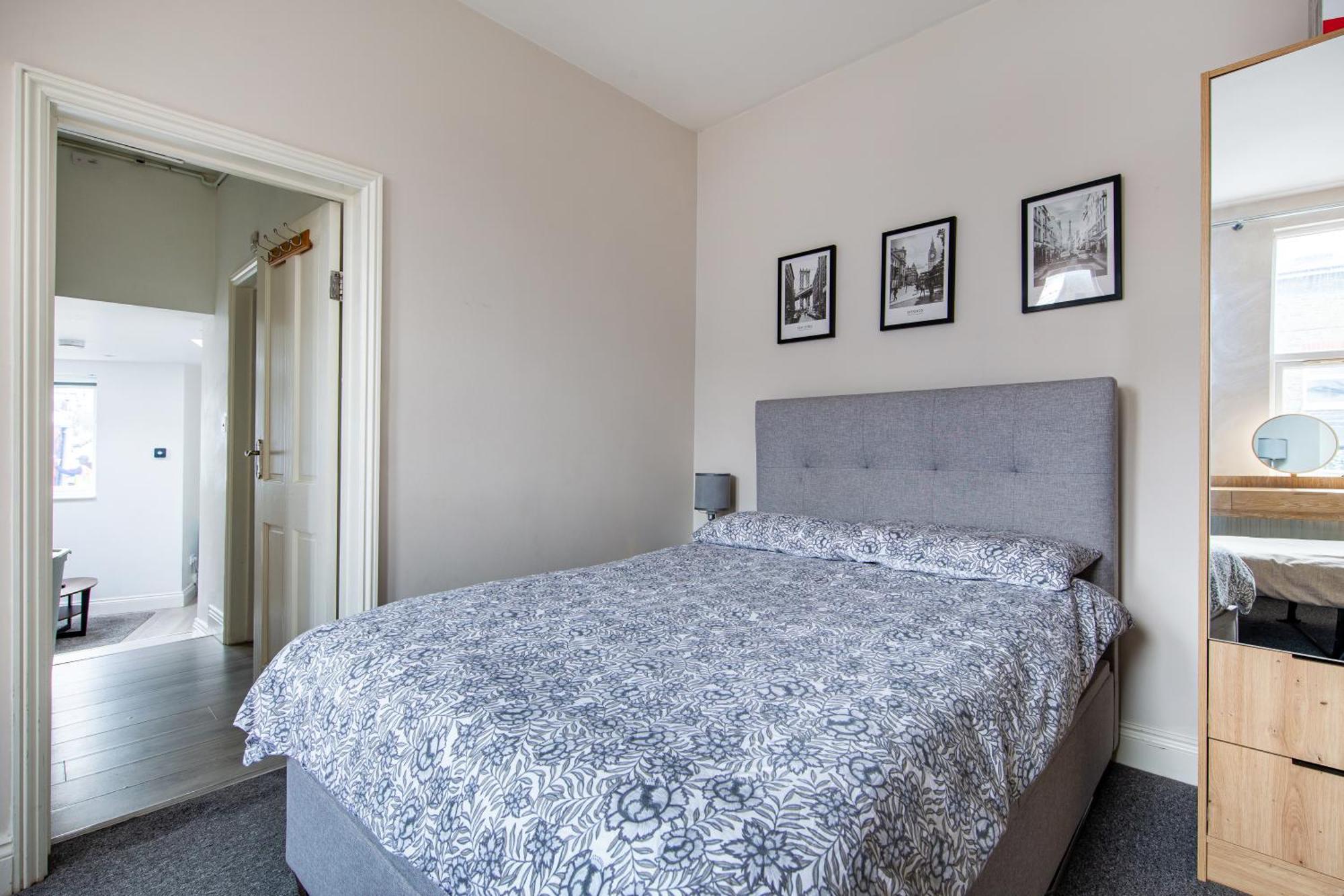Cosy 1 Bed Apartment With Free Parking Close To Underground Station Zone 2 For Quick Access To Central London Up To 5 Guests Bagian luar foto