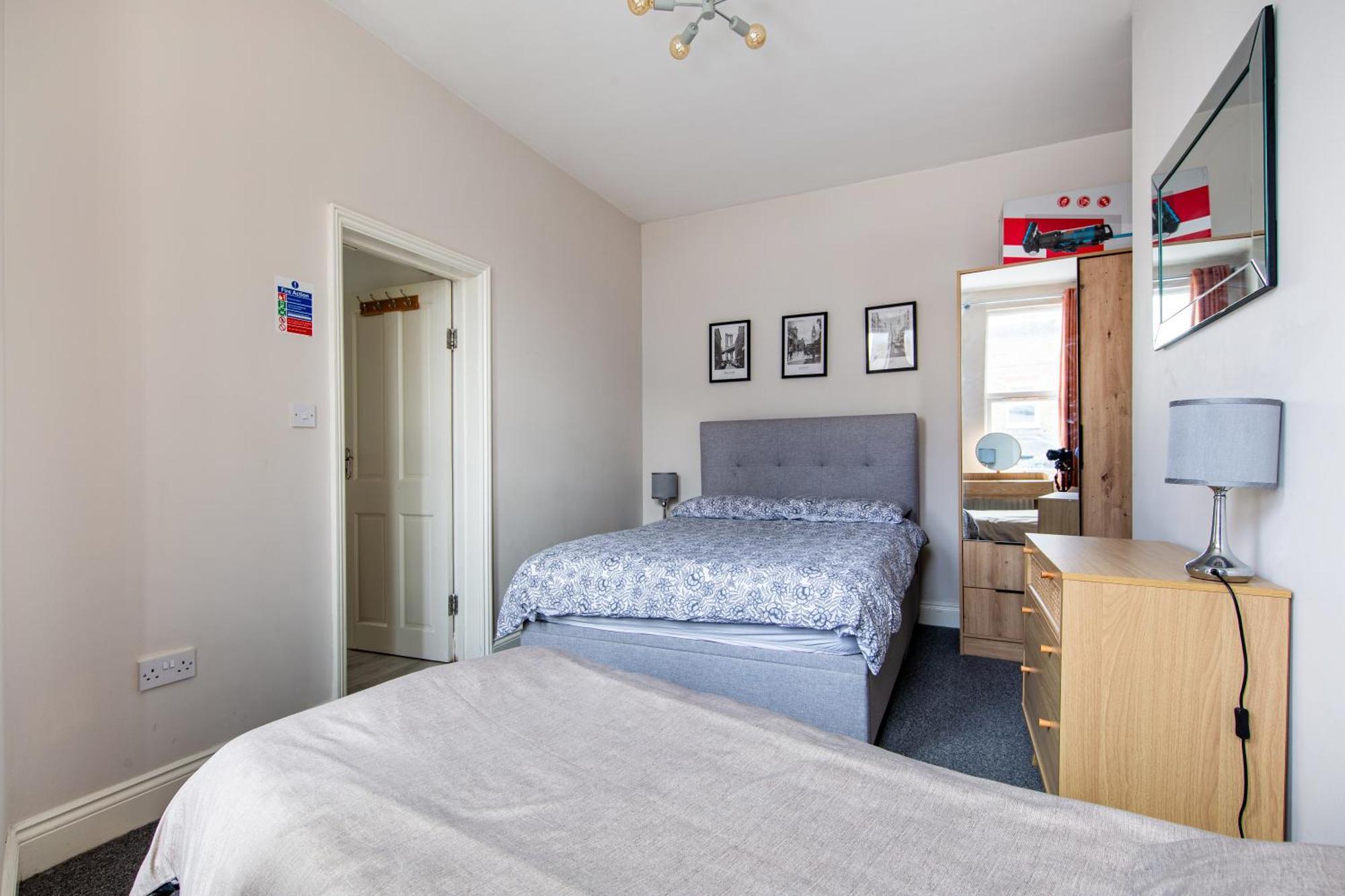 Cosy 1 Bed Apartment With Free Parking Close To Underground Station Zone 2 For Quick Access To Central London Up To 5 Guests Bagian luar foto